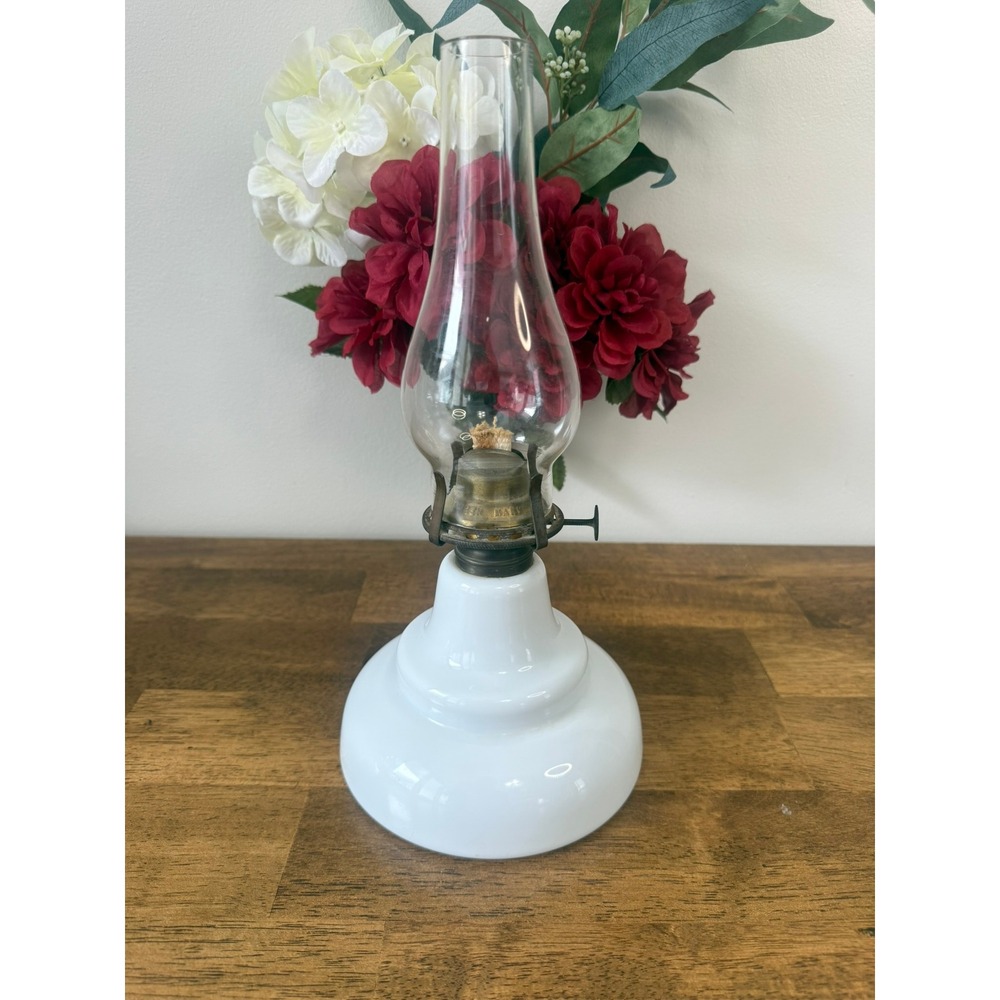 Vintage Milk Glass Oil Lamp‎ UV Glow Hurricane Lamp Clear Farmhouse Lighting